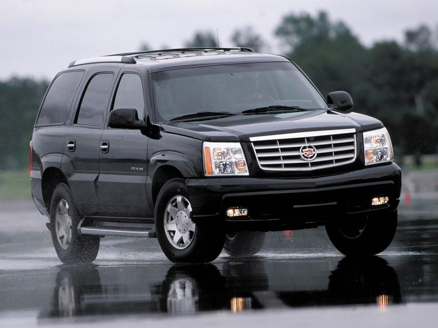  Cadillac Escalade 2001 года  (фото 13 из 31)